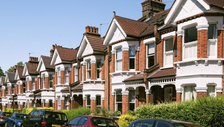 Households are responsible for an estimated 20% of the UK’s total climate emissions - largely due to fossil fuel heating and energy inefficiencies