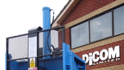 DICOM PGV500 VERTICAL MILL SIZE BALER