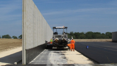 PRECAST CONCRETE 280mm THICK SUPERWALL PANELS