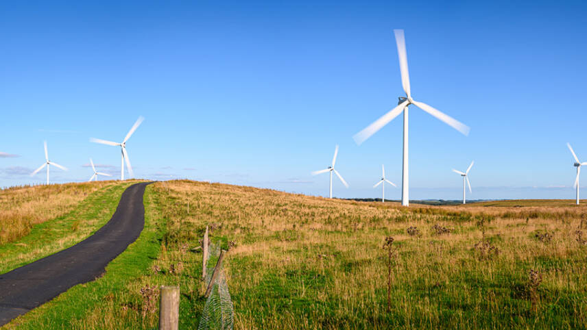 Onshore wind: Truss and Johnson join group of rebel Tories calling for ban to be lifted