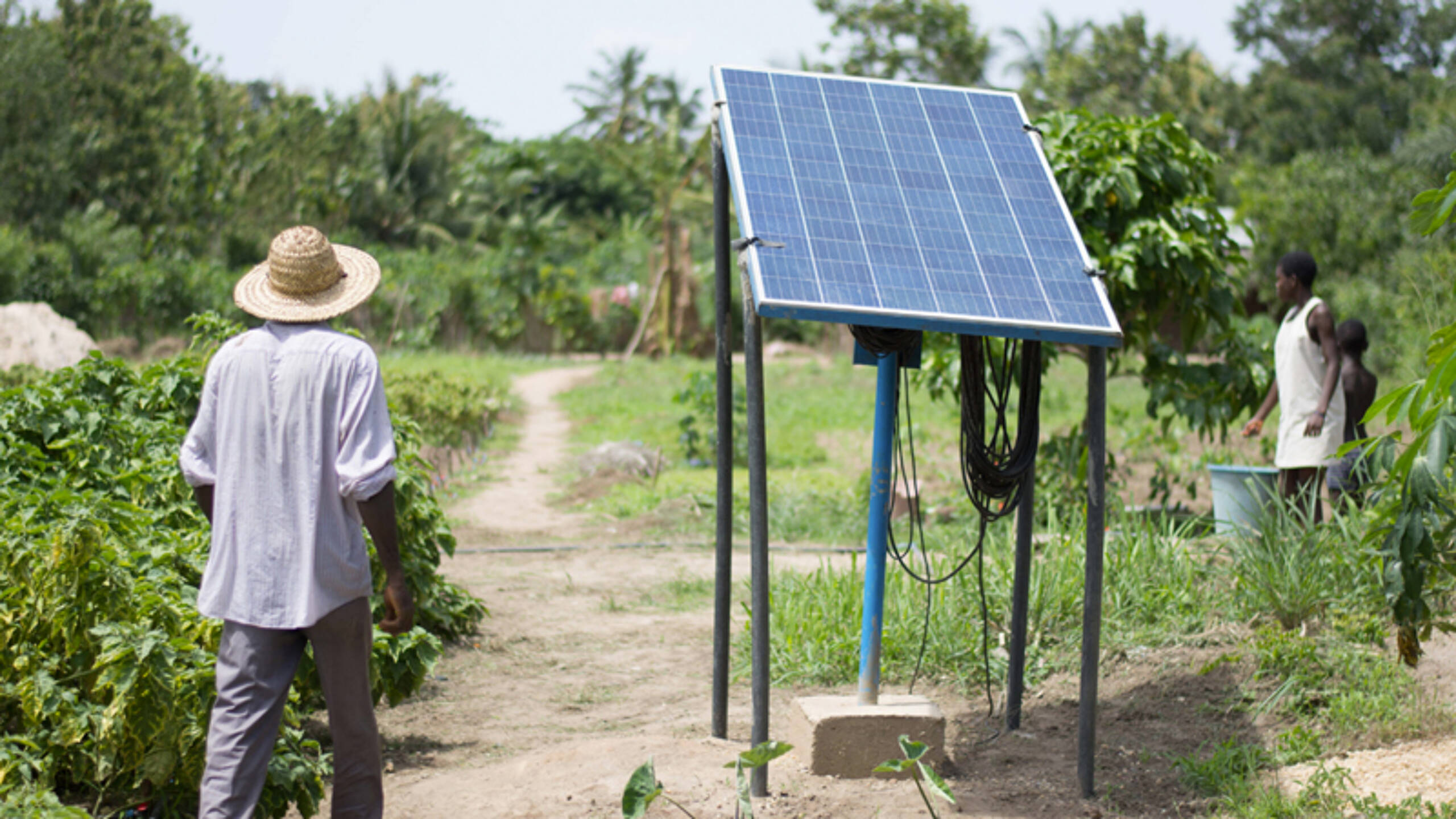 Unilever and Bbox partner to improve renewable energy access in Kenya