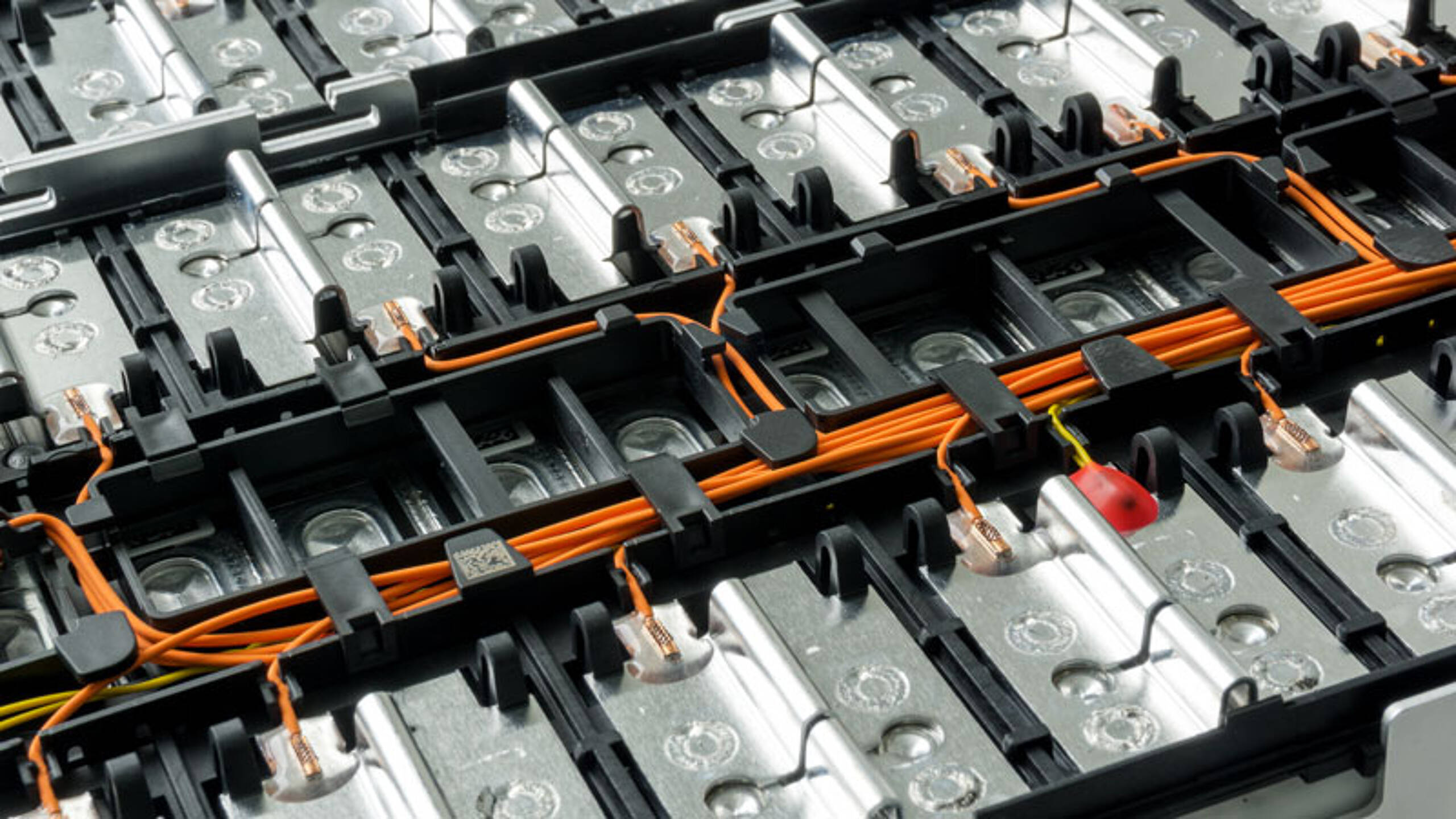 What’s in the UK’s new battery strategy and advanced manufacturing plan?