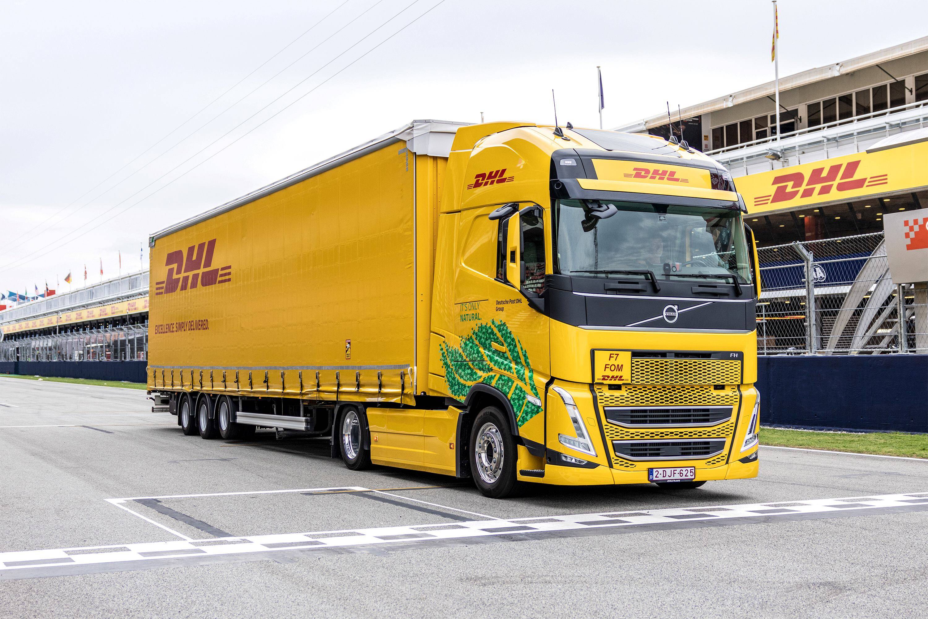 DHL and Formula 1 extend partnership to decarbonise championship transport