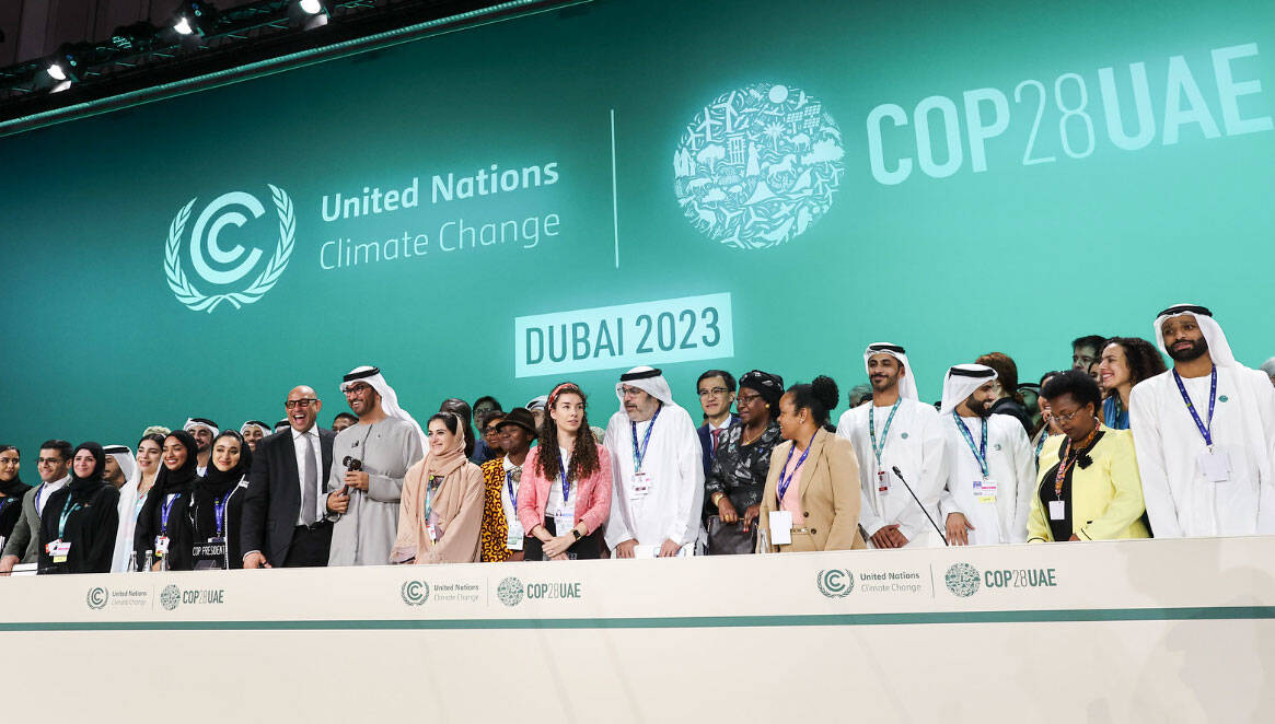 Businesses implore world leaders not to stall low-carbon transition