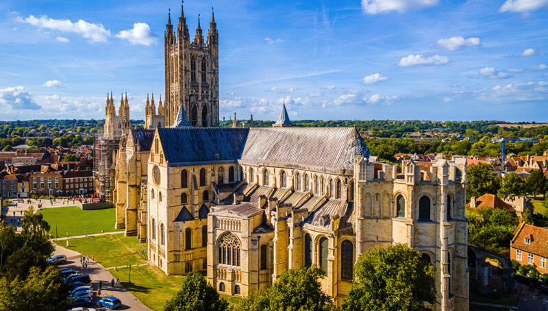Church of England excludes all fossil fuel companies from £10.3bn fund