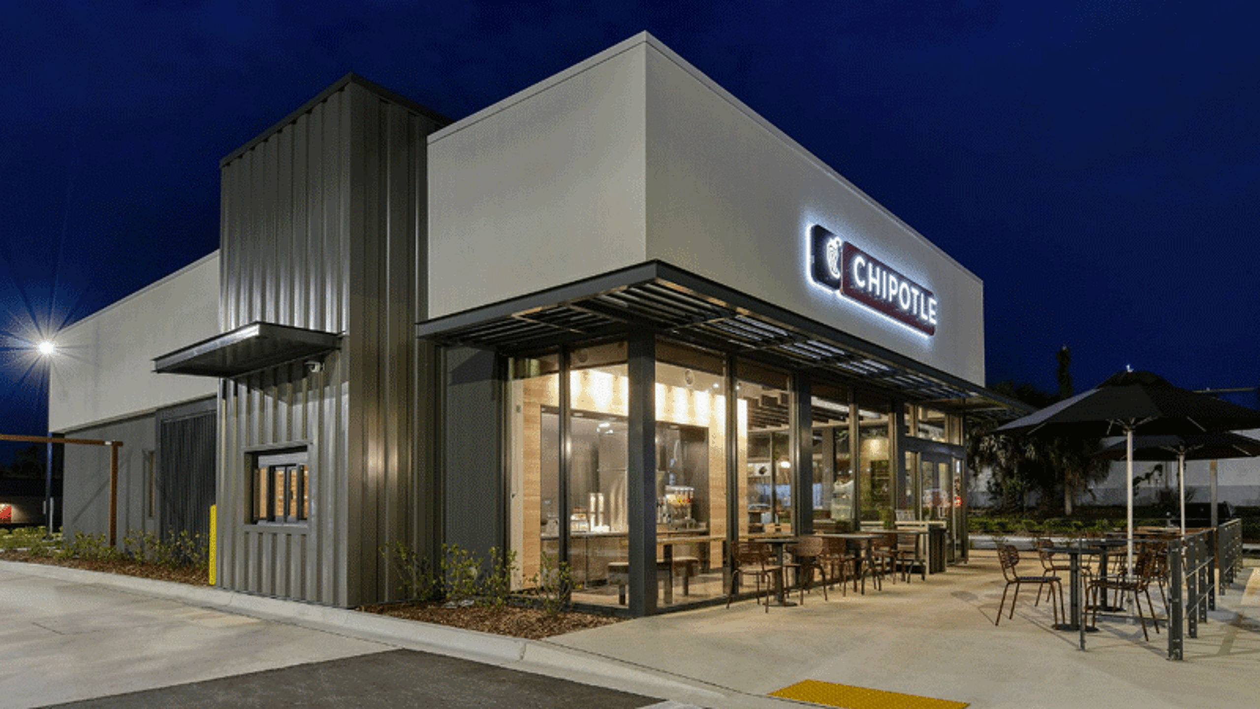 Chipotle redesigns restaurants to improve energy efficiency