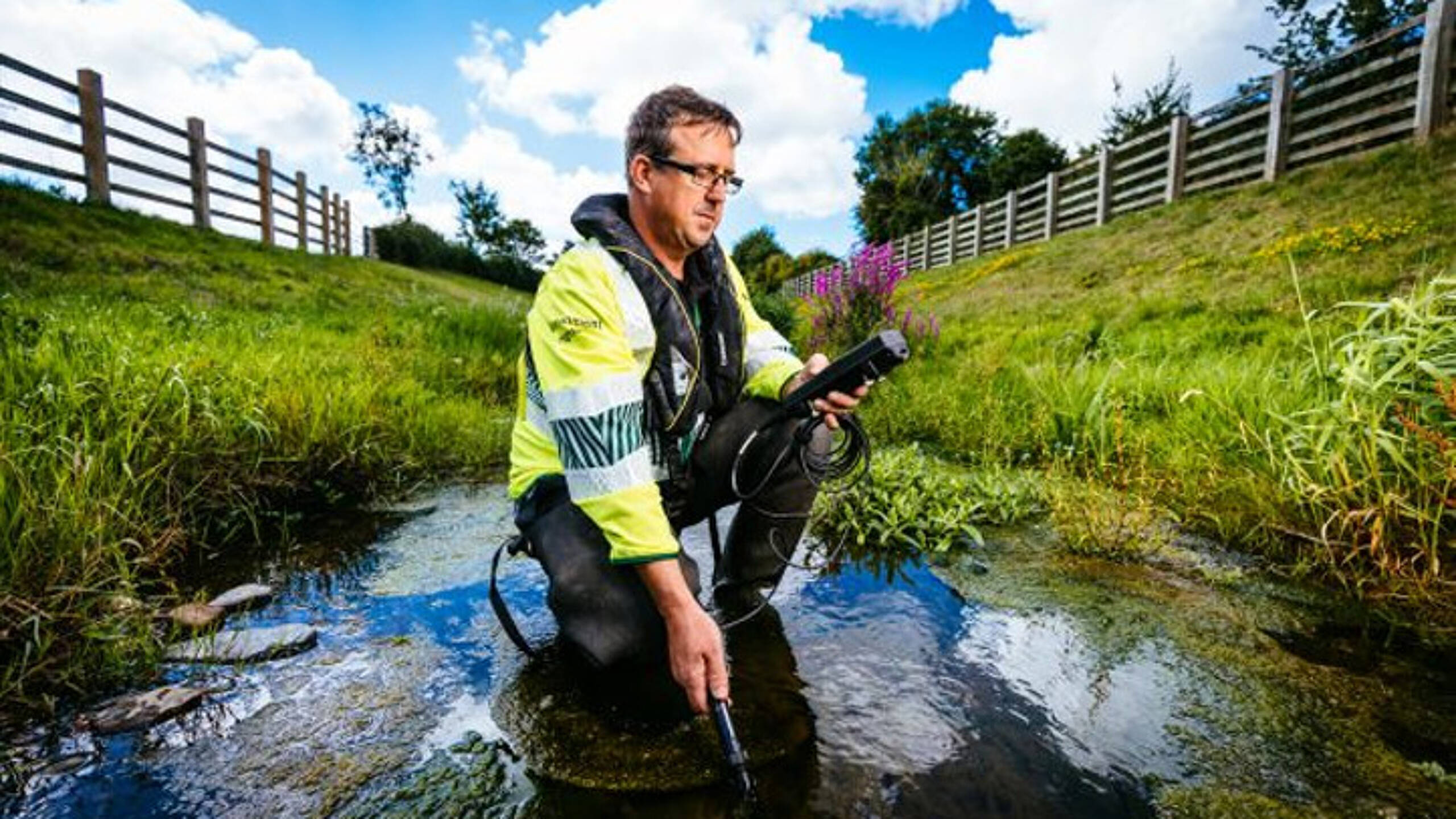 Environment Agency staff follow those at Defra in backing strike action