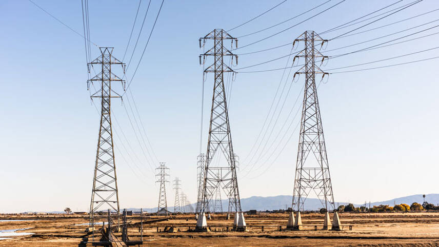IEA: Annual electricity grid investments must double to keep 1.5C alive