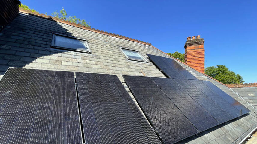 Brits fitting solar and heat pumps as Government prepares to scale back bills support