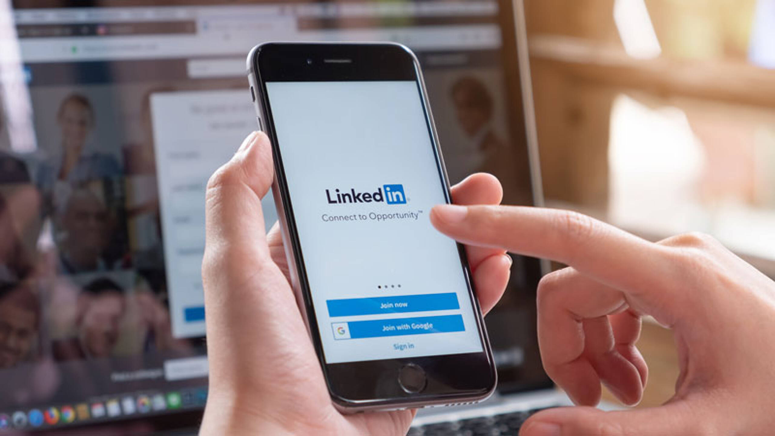 LinkedIn: Green jobs account for one in three UK role postings, but skills shortages loom