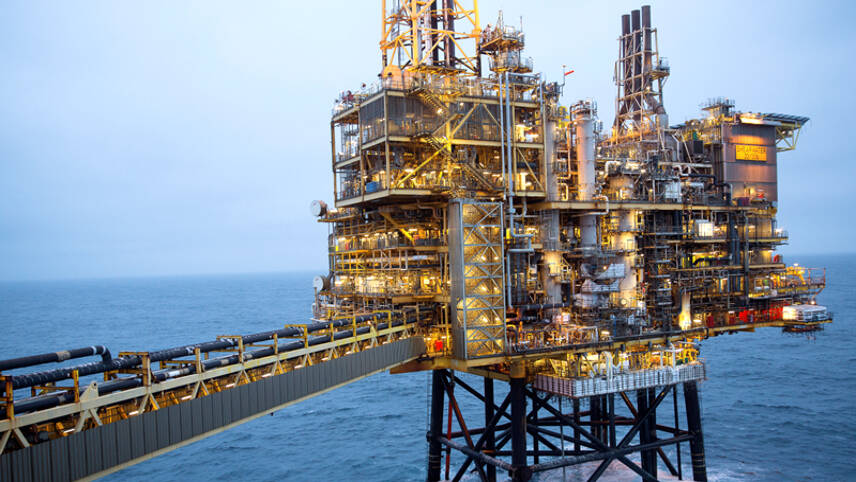 Rishi Sunak gives go-ahead for 100 North Sea oil and gas licences