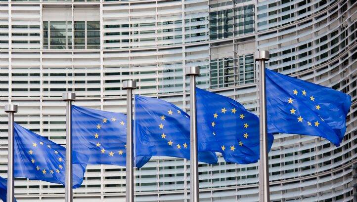 EU on track for 50% emission cuts by 2030, study says