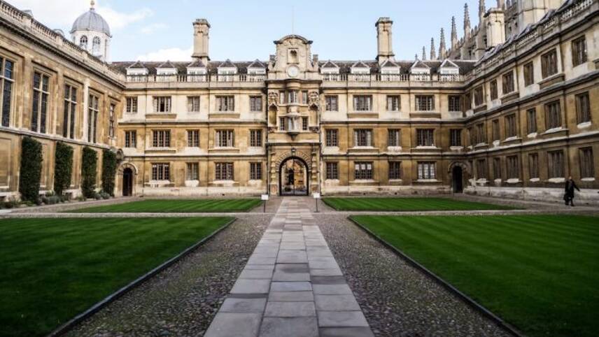 UK universities threaten to divest billions unless banks accelerate net-zero plans
