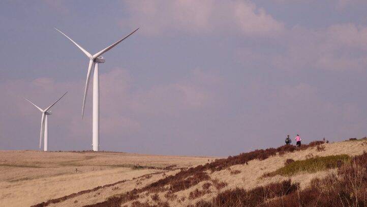 Government promises more community benefits for onshore wind projects as application rates stall