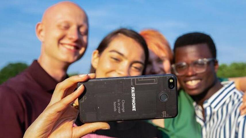 Sky Mobile to offer ‘ethical and modular’ Fairphone in UK