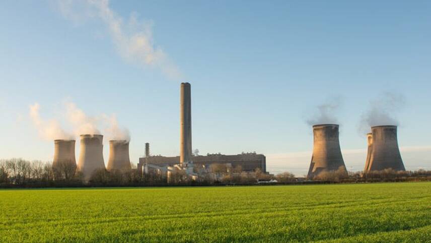 Heatwaves bring Britain’s coal-free run to an end
