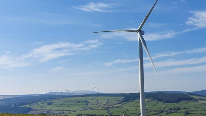Amazon finances 115MW wind farm to power Irish data centres