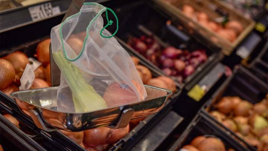 Asda trials reusable fruit & veg bags as Aldi rolls out plastic-free packaging