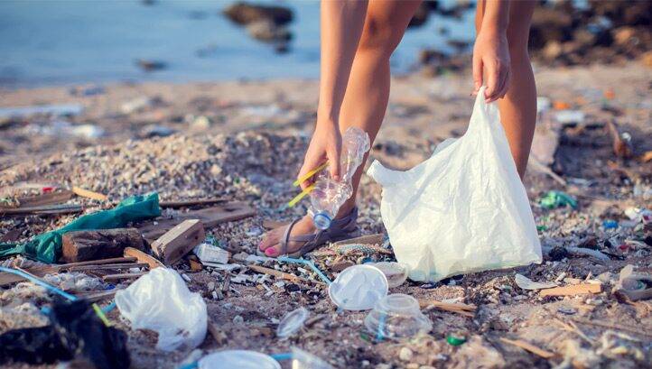 Supermarket and packaging giants call for UK-wide ban on degradable plastics