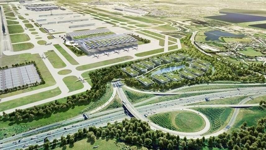 Heathrow Airport: Supreme Court gives go-ahead for third runway, despite climate campaigns