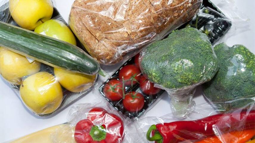 Use compostable packaging to boost food waste recycling, UK Government told