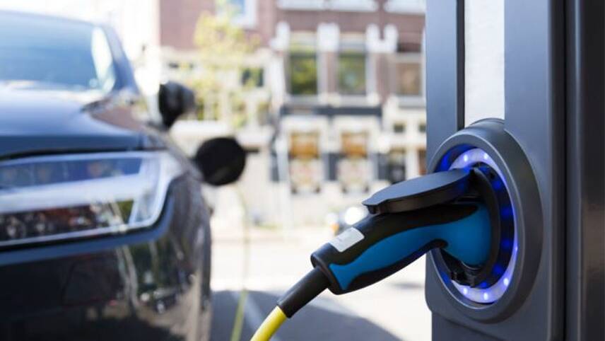 UK’s ultra-rapid EV charging stock to triple with new £300m funding package