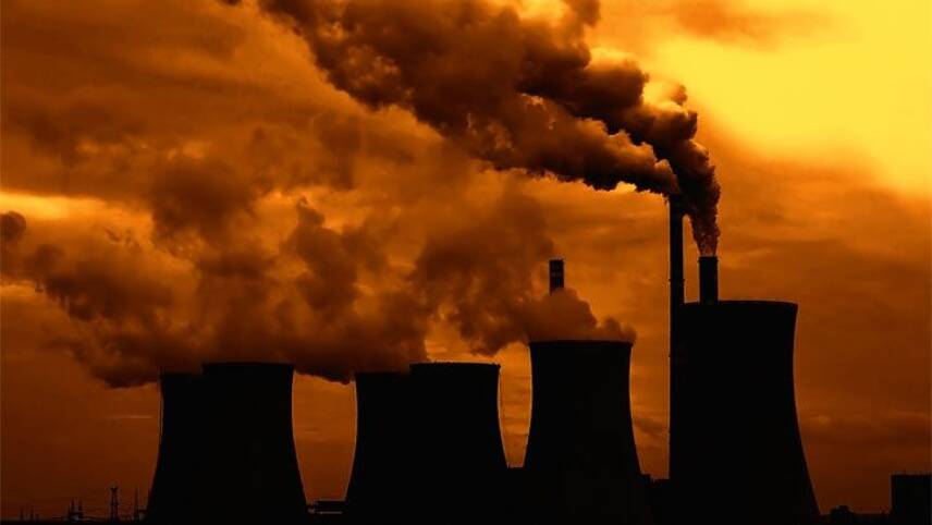 Report: Global fossil fuel use not yet in decline, despite renewable energy pledges