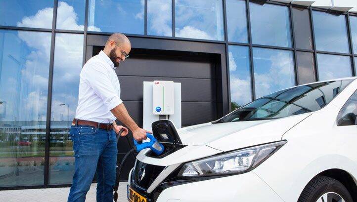 EDF and Nissan launch V2G charging solution for business fleets