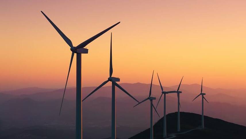 Renewable energy investments reach new heights for first half of 2021