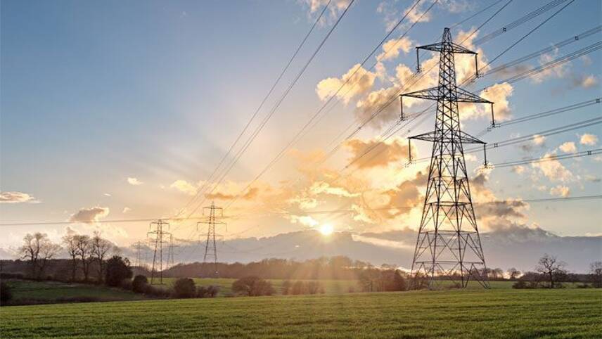 UK urged to set end-date for gas-fired electricity as wholesale energy prices skyrocket