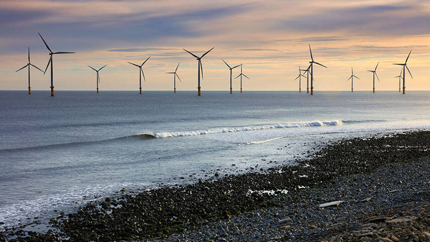 Wave energy crucial to UK’s clean power ambitions, report finds