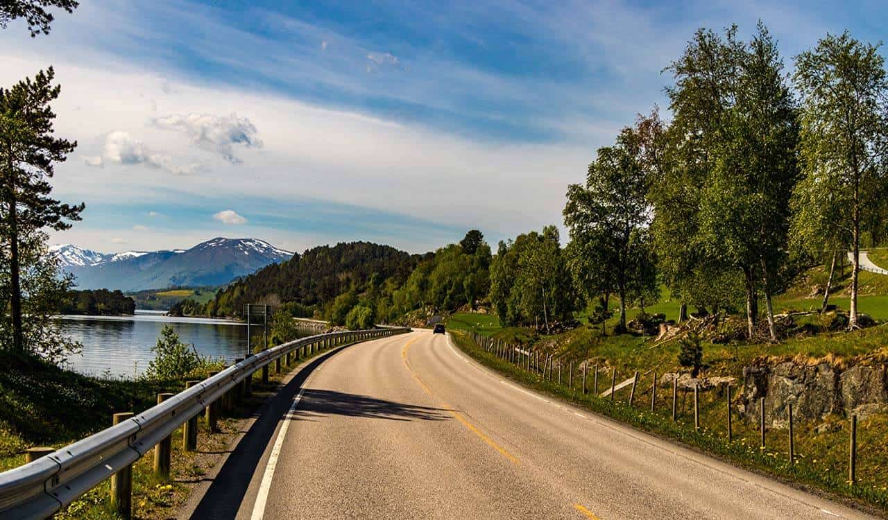 Car company helps the visually impaired sense scenery