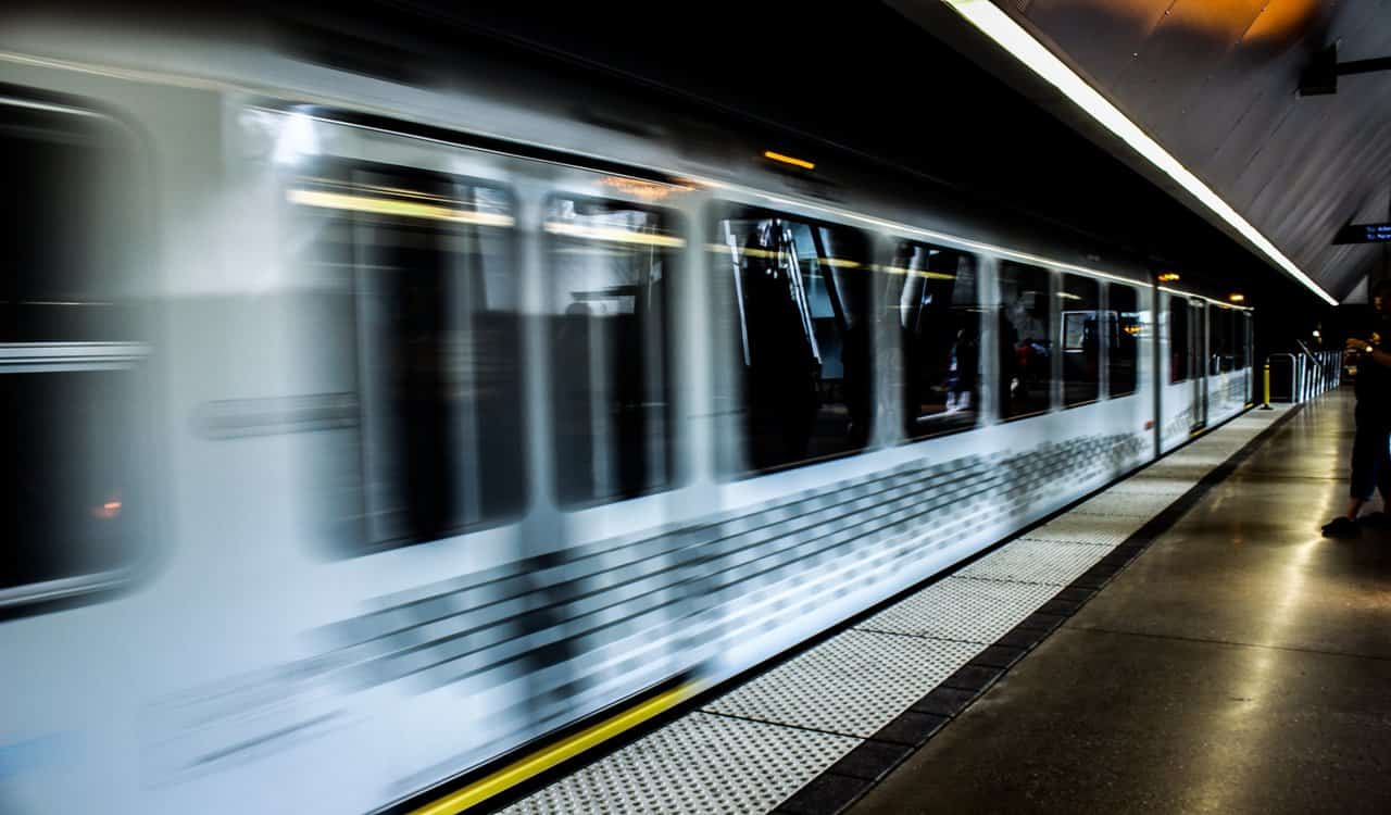 New metro advertisement can analyse commuter reactions