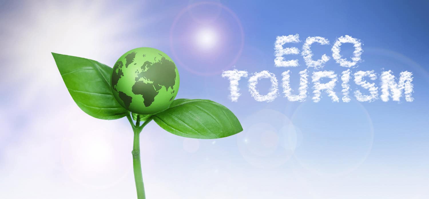 Eco-luxury hotel minimises energy use with ancient building techniques