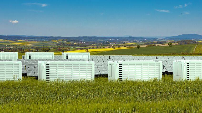 Green batteries made from industrial waste