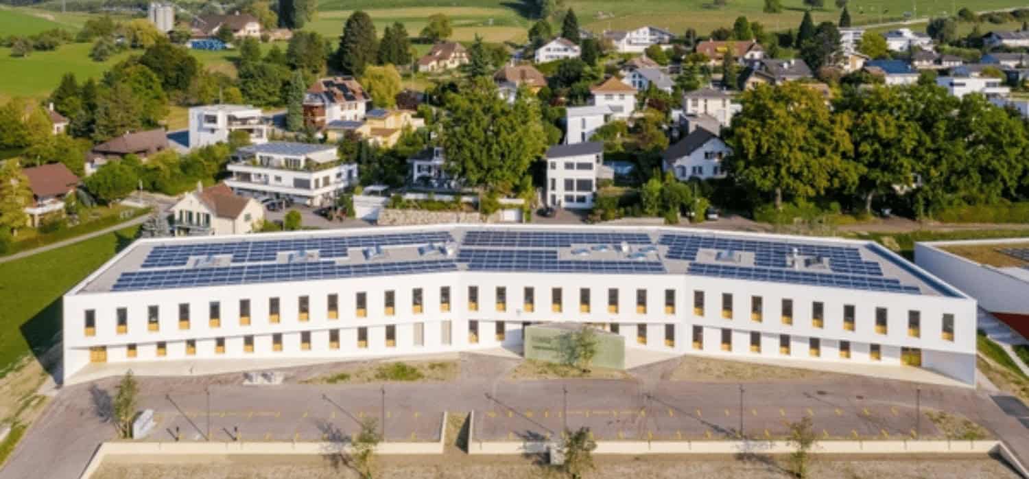 Swiss carbon-neutral building can adapt to the climate
