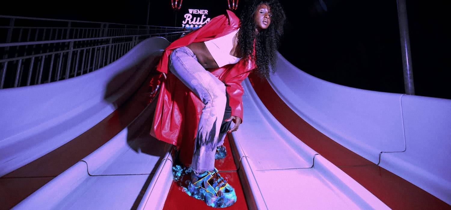 Digital shoes add flair to social media feeds