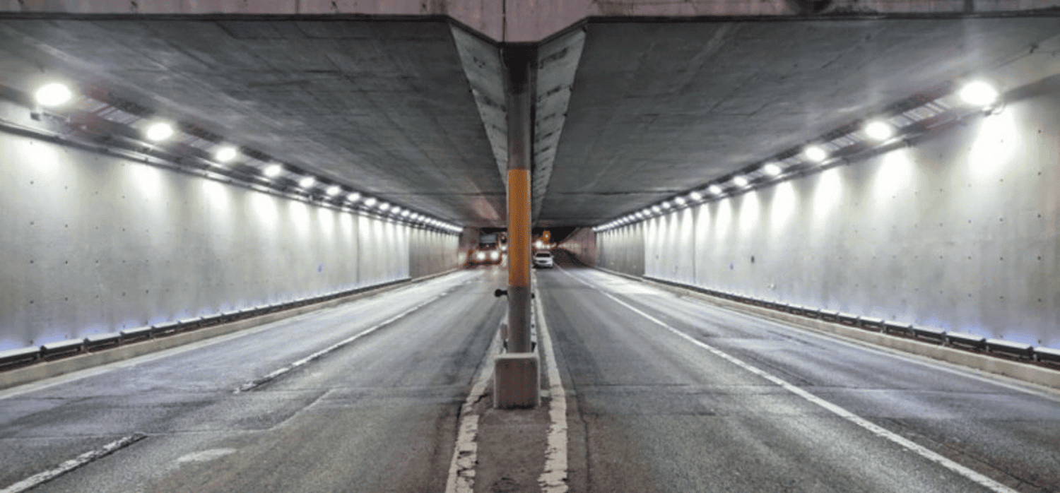 Light-sensitive concrete cleans the air in road tunnels