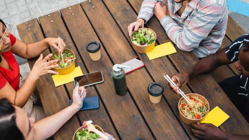 Smart tech for easy reusable packaging