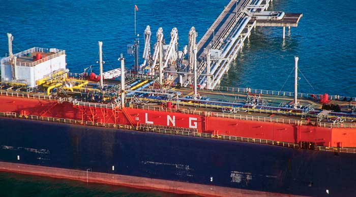 UK LNG imports soar as Asian price crashes