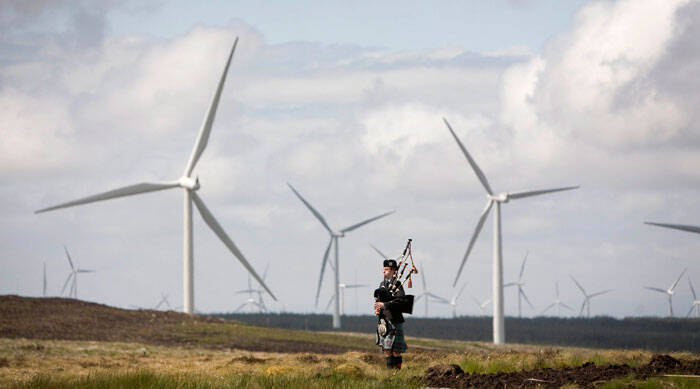 Scottish support of wind power on the up