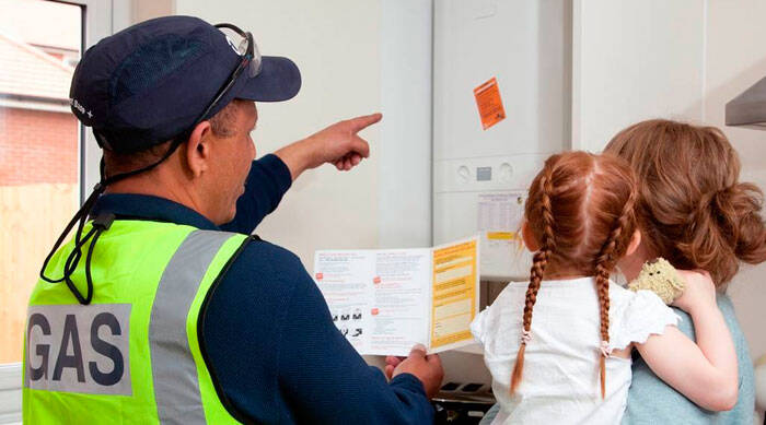 National Grid distributes CO monitors through foodbanks
