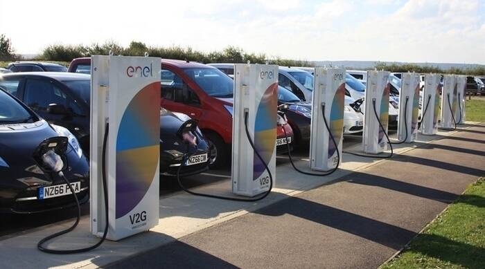 Nissan installs vehicle-to-grid technology at Cranfield research centre