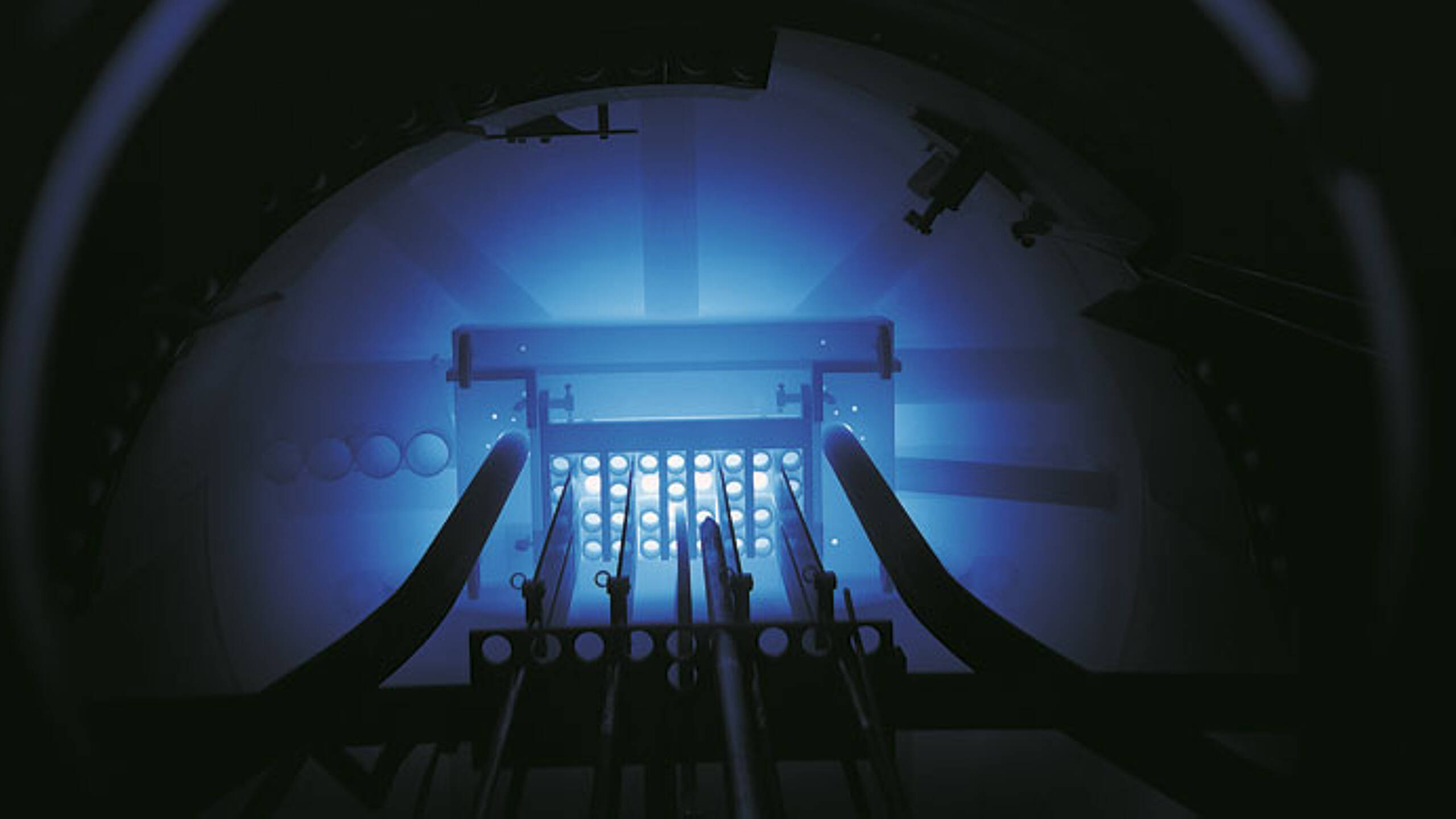 Analysis: Nuclear in small packages