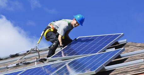 Ofgem figures confirm solar scramble following subsidy cuts announcement