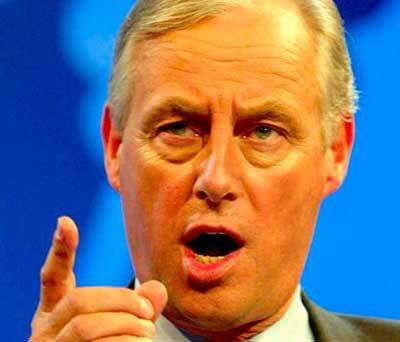 Tim Yeo keeps pressure on Treasury to give evidence on Energy Bill