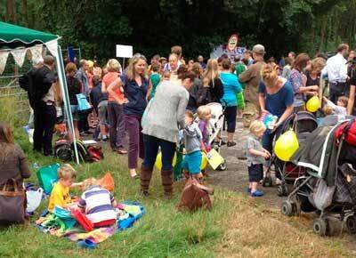 Campaigners protest against shale drilling in Balcombe