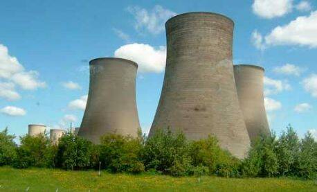 RWE weighs unprofitable power plant closures as profits fall