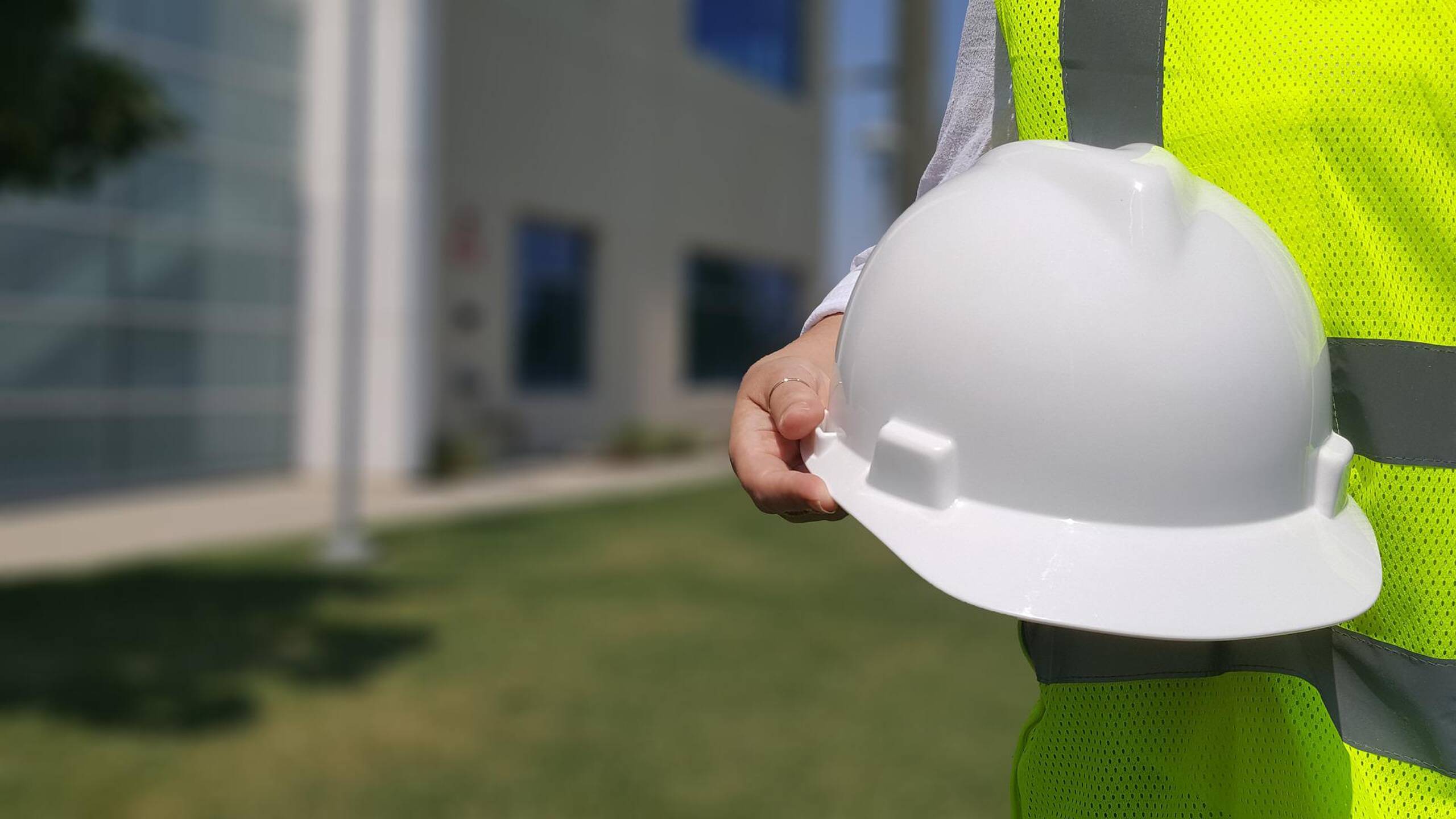 Data, digital tools and dialogue: how are utility firms empowering staff?
