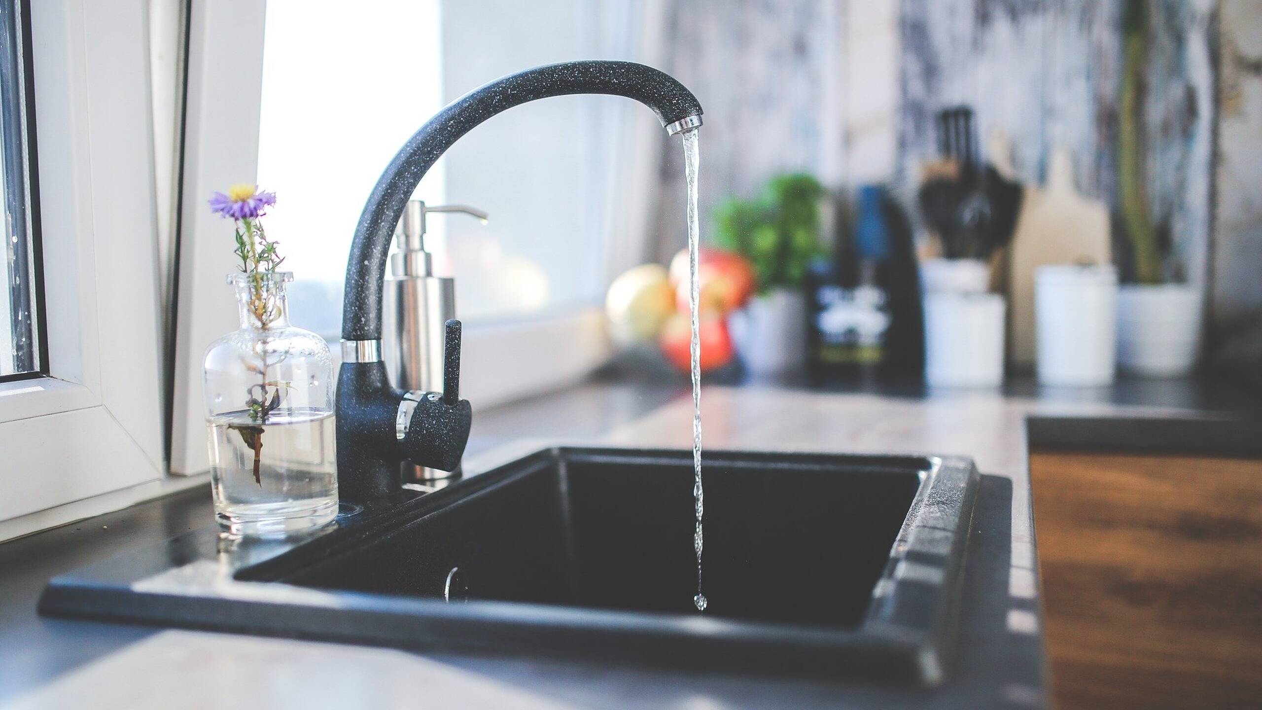 Water retailers fear impact of wholesaler uncertainty